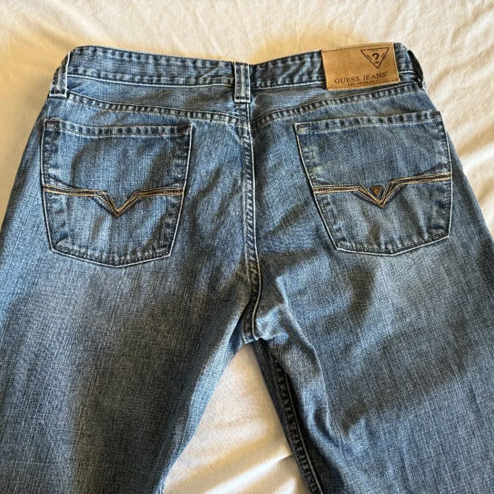 Guess Desmond Relaxed Fit Jeans Size 34 x 32
